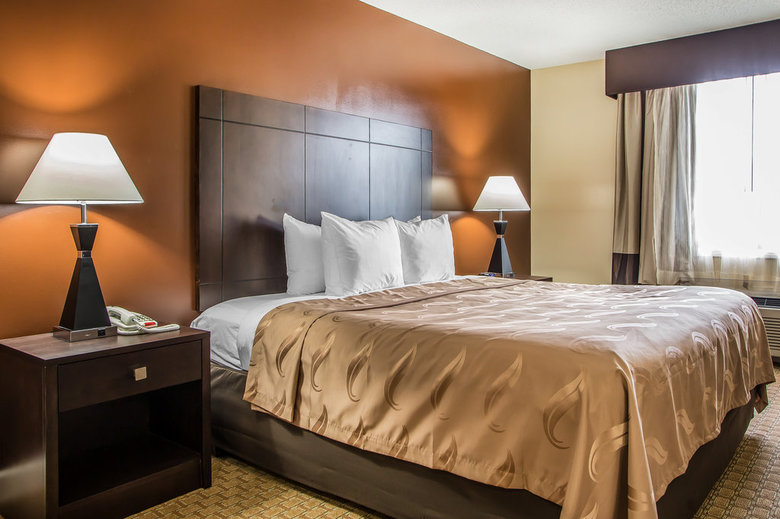Hotel Quality Inn O'hare Airport (Duplicate 102454)