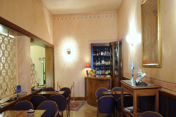 Hotel Titano