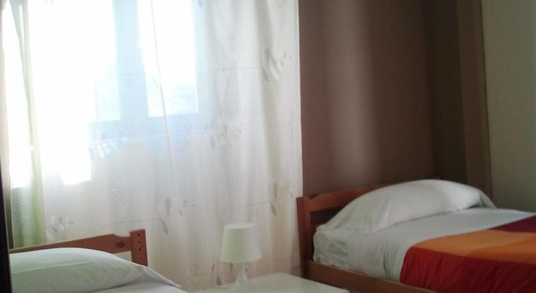 Residencia El Baobab Hostel