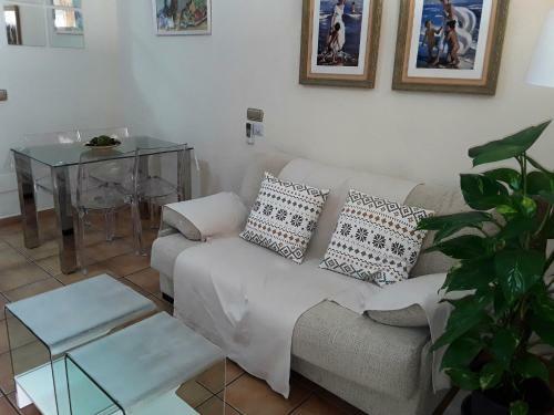 Apartamentos Roca Chica
