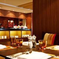 Hotel Courtyard By Marriott Phuket At Patong Beach