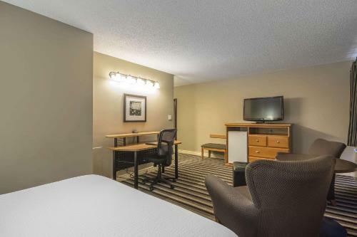 Hotel Quality Inn West Harvest