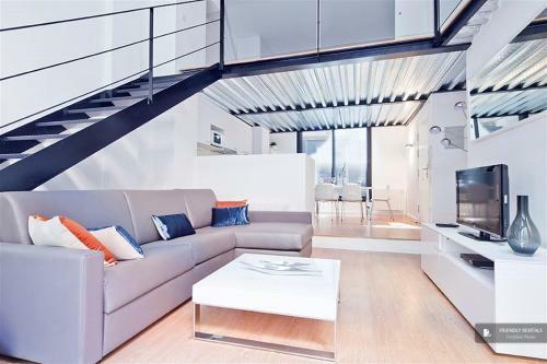 Modern And Chic Apartments In Gracia Near Parc Guell