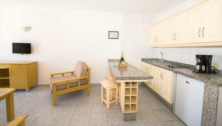 Apartamentos Bungalows Tara