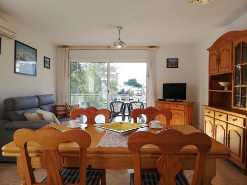 Apartamento Falconera 3089