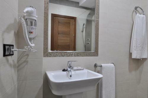 Hostal Almanzor