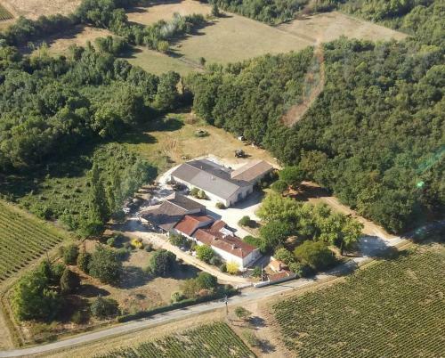 Bed & Breakfast Les Chambres D'h�tes De Ch�teau Vieux Robin