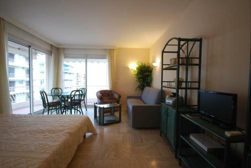 Apartamento Studio Avec Terrasse - Le Paris Palm Beach