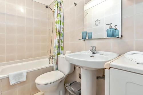 Apartamento Las Americas Two Bedroom With Amazing Pool