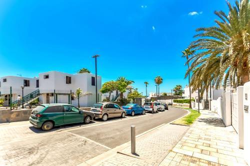 Apartamento Las Americas Two Bedroom With Amazing Pool
