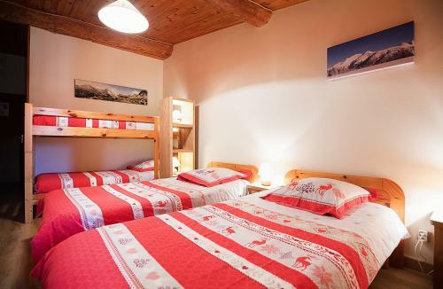 Bed & Breakfast La Roche Du Croue
