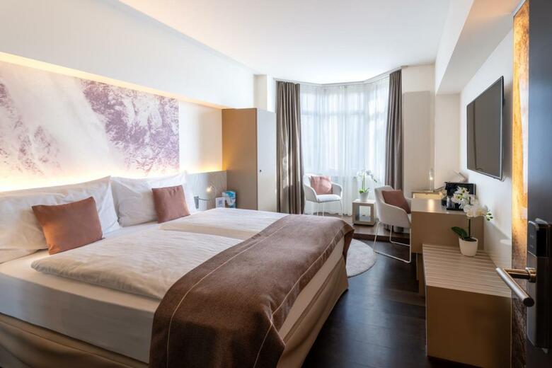 Cascada Swiss Q Hotel