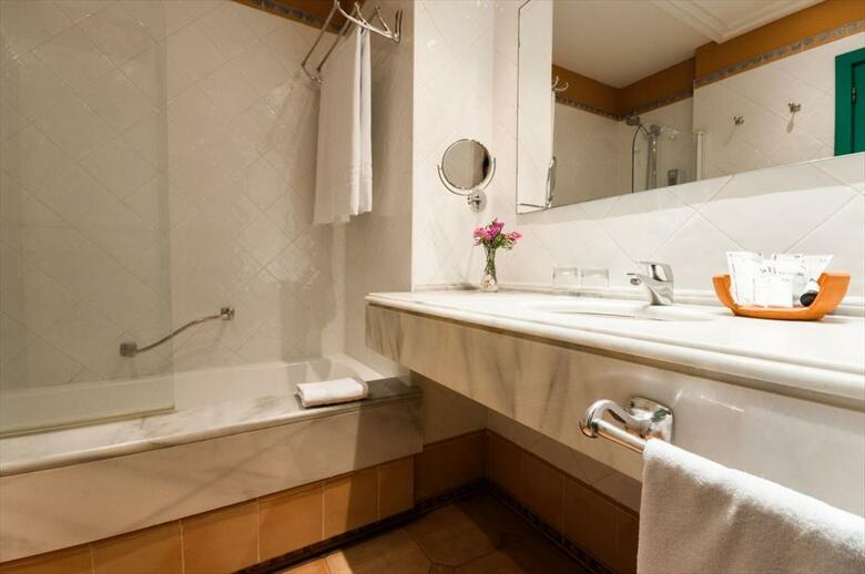 Hotel Husa Alicante Golf