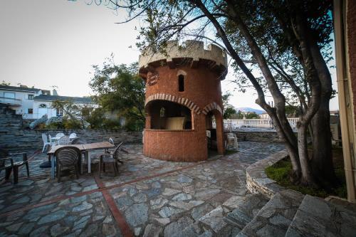 Hotel Castellu Rossu