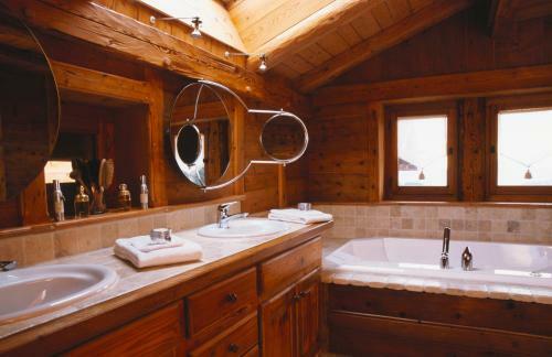Hotel H�tel Les Servages D'armelle