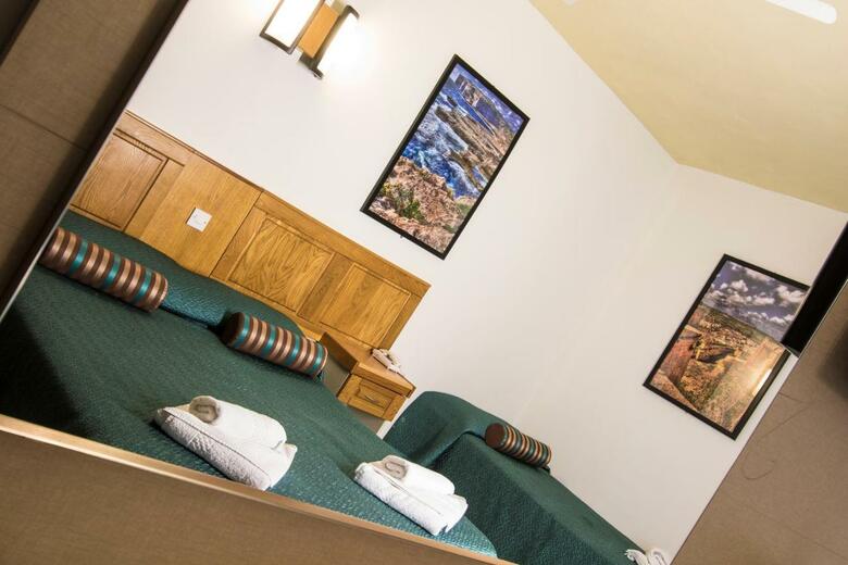 Hotel Canifor