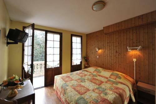 Hotel H�tel De La Grotte