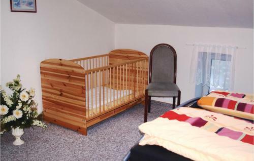 Three-bedroom Holiday Home In Gohren-lebbin Ot U.