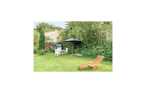 Three-bedroom Holiday Home In Gohren-lebbin Ot U.