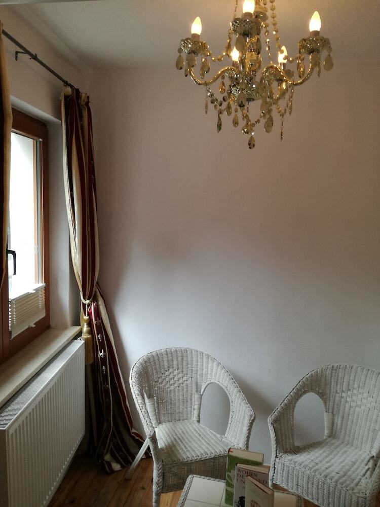Castle Hotel