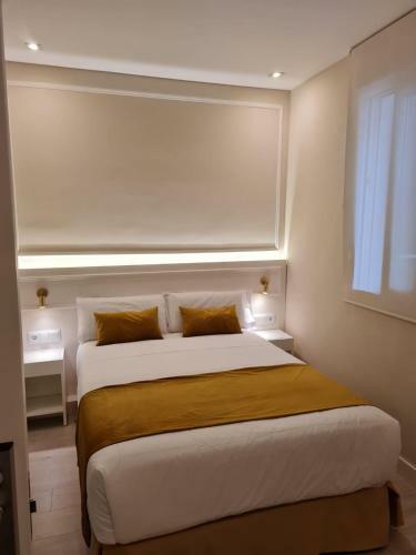 Hostal Le Petit Pal�-velarde