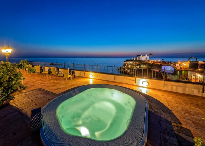 Hotel Nettuno De Charme
