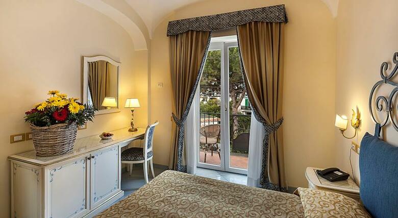 Hotel Nettuno De Charme