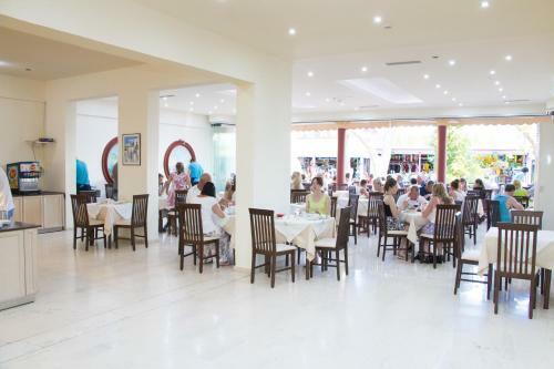 Marathon Hotel
