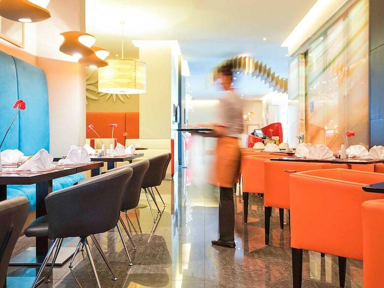 Hotel Ibis Mall Of The Emirates