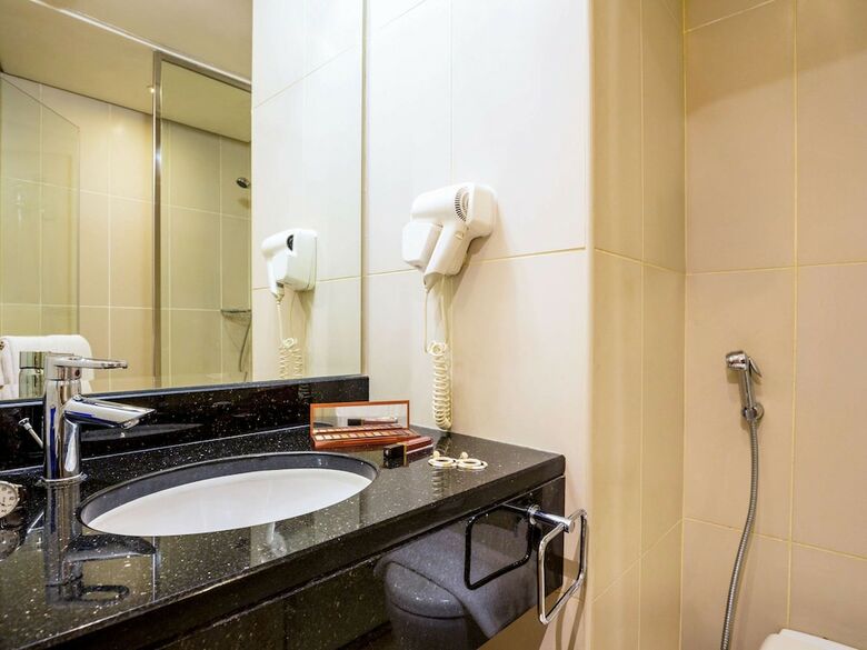 Hotel Ibis Mall Of The Emirates