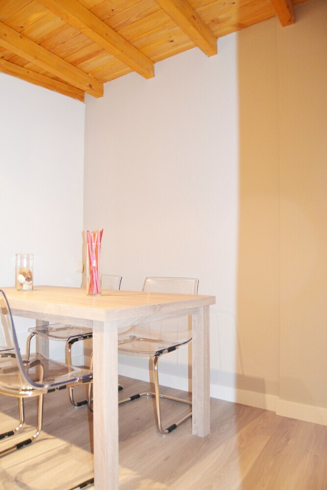 Apartamento Leopoldo Cano Center