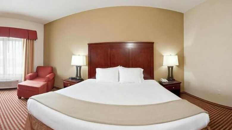 Holiday Inn Express Hotel & Suites Amarillo South