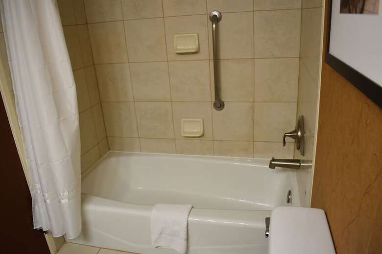 Hotel Doubletree By Hilton Asheville-biltmore