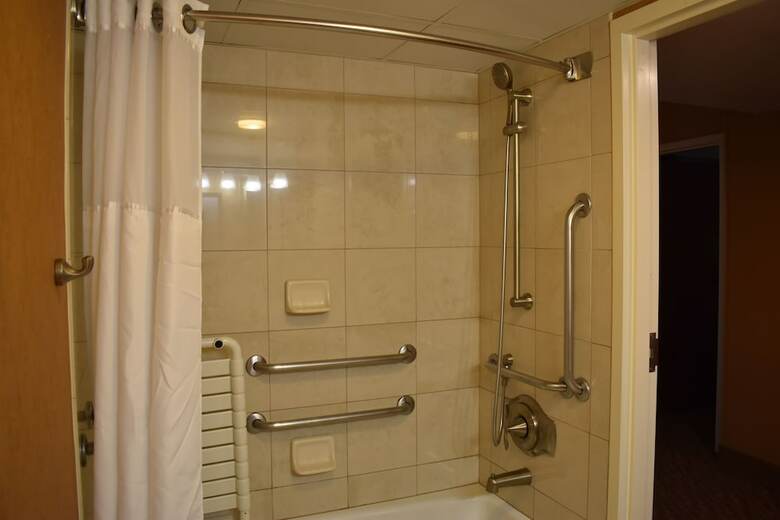 Hotel Doubletree By Hilton Asheville-biltmore