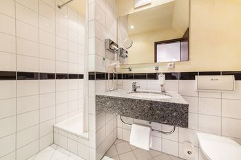 Mercure Hotel Koeln Airport