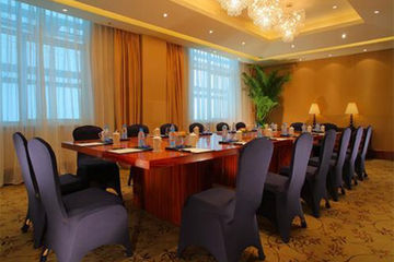 Hotel Gehua New Century