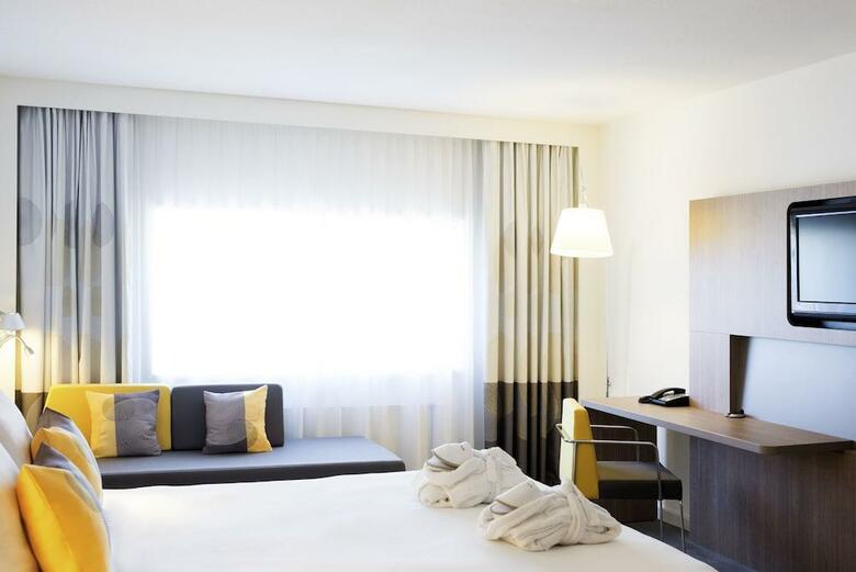 Hotel Novotel Bordeaux Le Lac