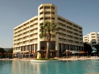 Hotel The Holiday Resort