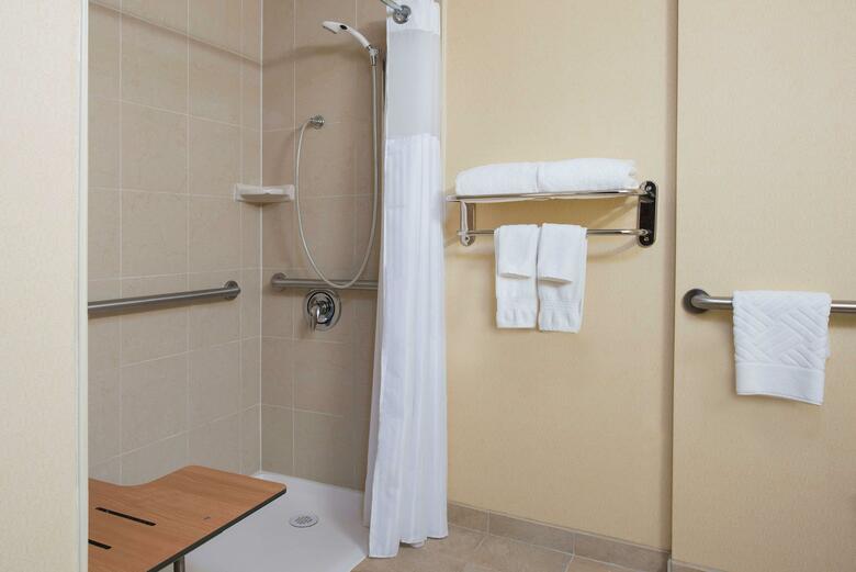 Hotel Hilton Grand Rapids Airport