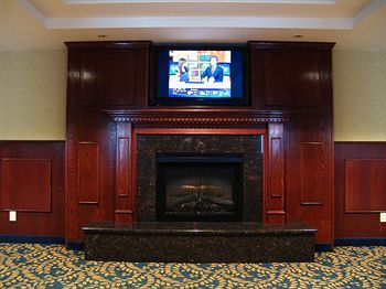 Holiday Inn Express Hotel & Suites Hinton
