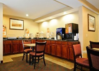 Hotel Sleep Inn & Suites Airport