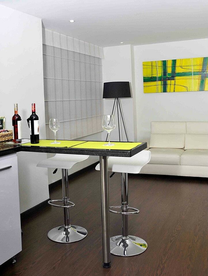 Hotel Suites 109