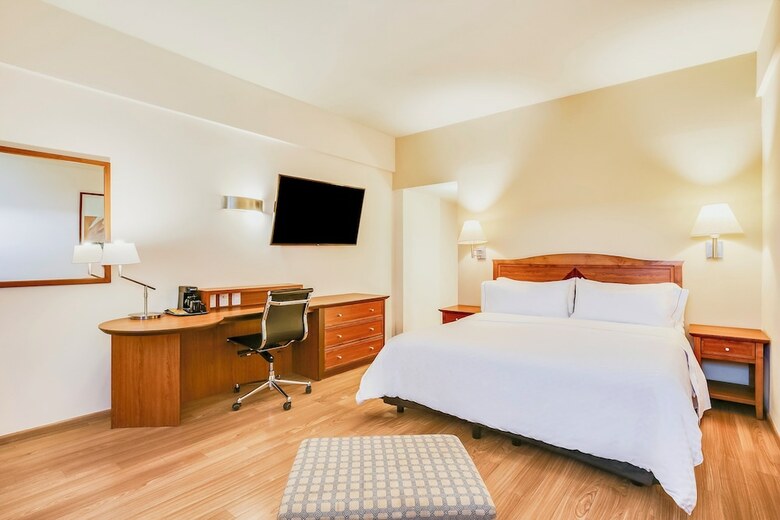 Hotel Fiesta Inn Torreon Galerias