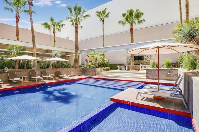 Hotel Fiesta Inn Torreon Galerias