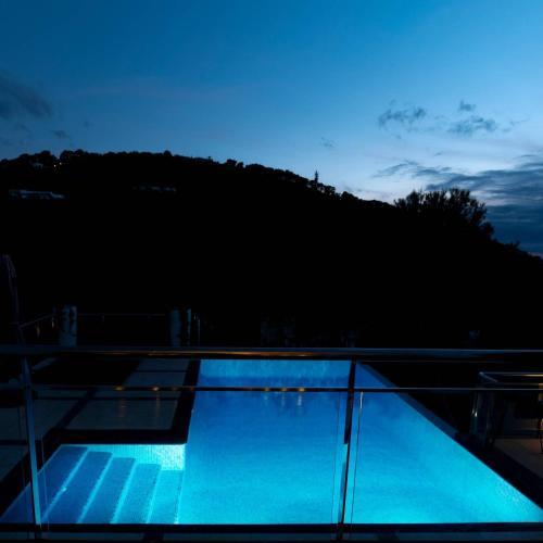 Ani Villa