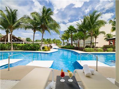 Azul Sensatori Hotel By Karisma