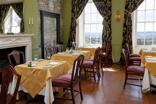 New House Country Hotel