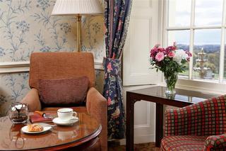 New House Country Hotel