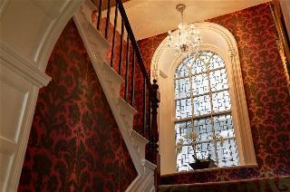 New House Country Hotel