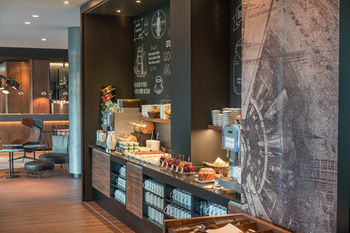 Hotel Motel One Hamburg Airport
